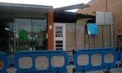 Afectació per vent de la coberta de la piscina municipal, Cervera